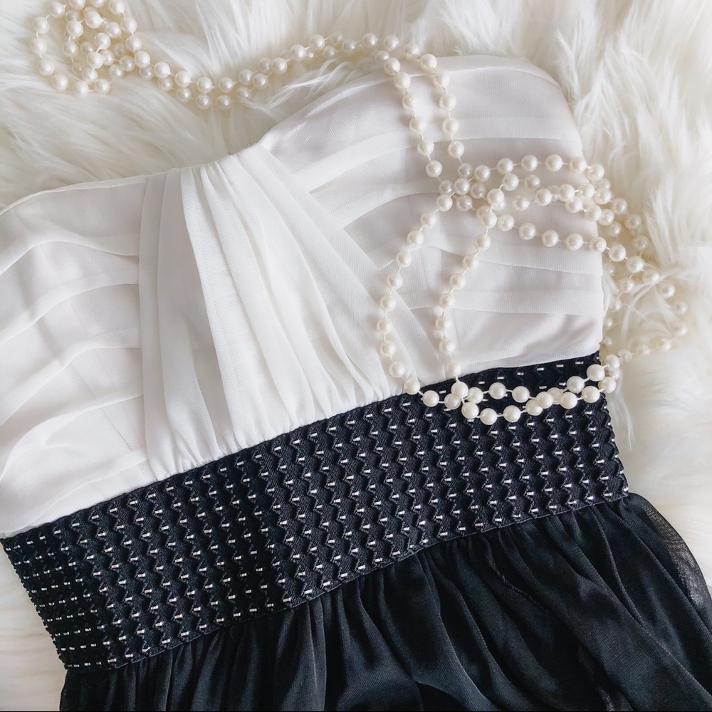Black and white strapless dress